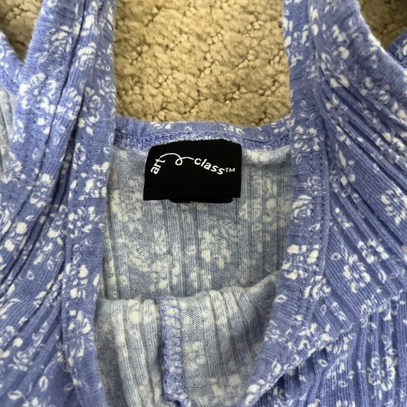 Art class top - Picture 2 of 2